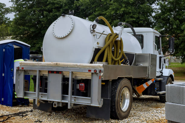 Portable Toilet Options We Offer in Eddyville, IA